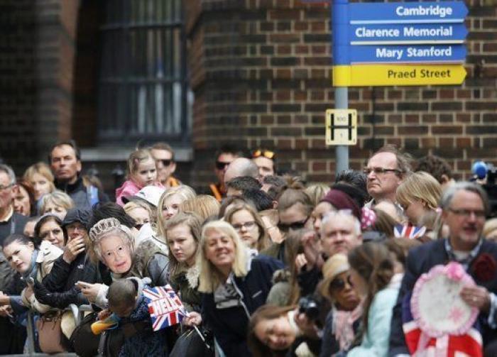 Primeras fotos de la princesa de Cambridge, hija de Guillermo y Kate
