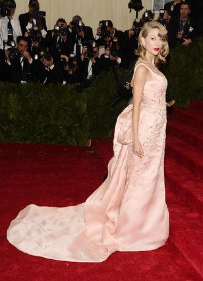 Las mejor y peor vestidas de la gala MET (FOTOS)