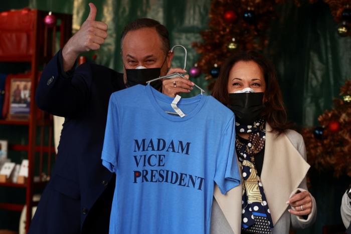 El marido de Kamala Harris, sin más