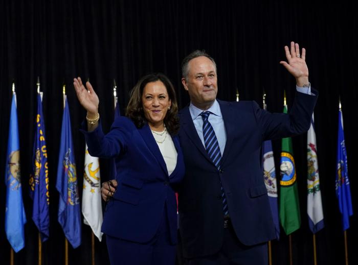 El marido de Kamala Harris, sin más