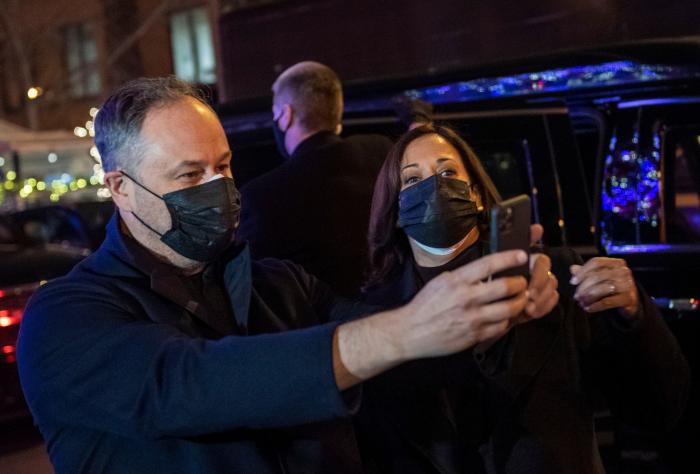 El marido de Kamala Harris, sin más