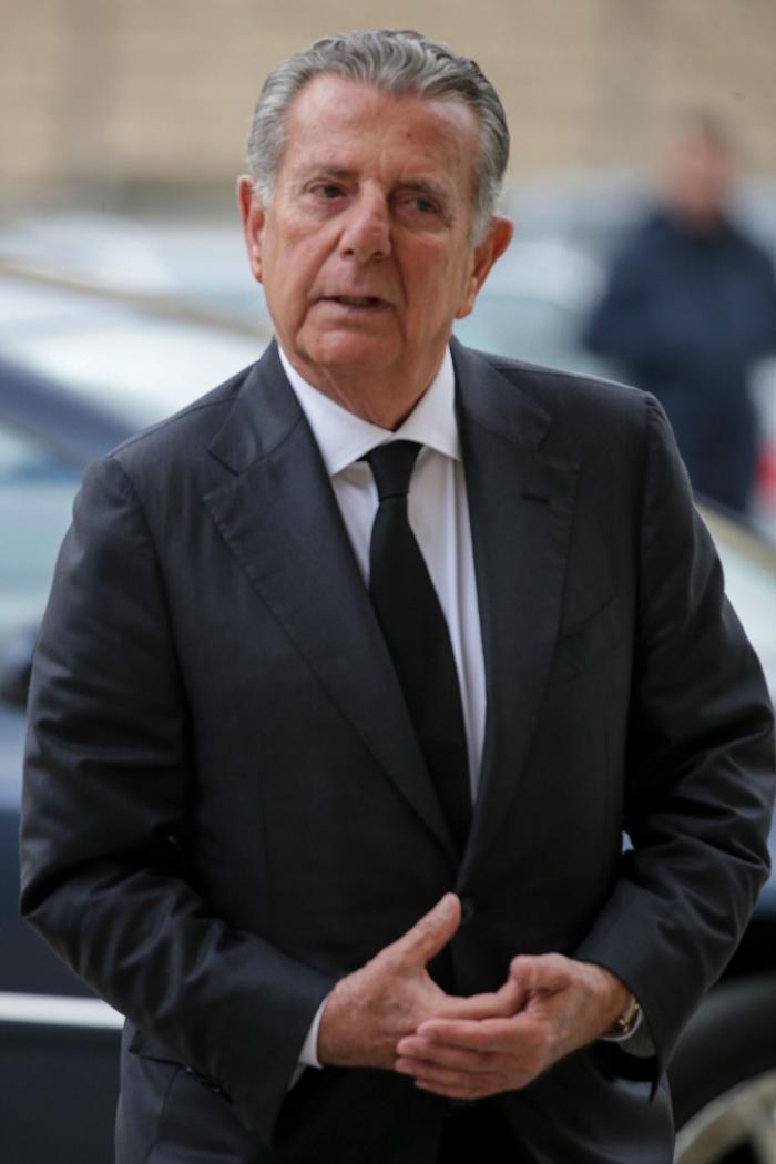 La infanta Cristina asiste a la misa por don Juan que presiden los reyes