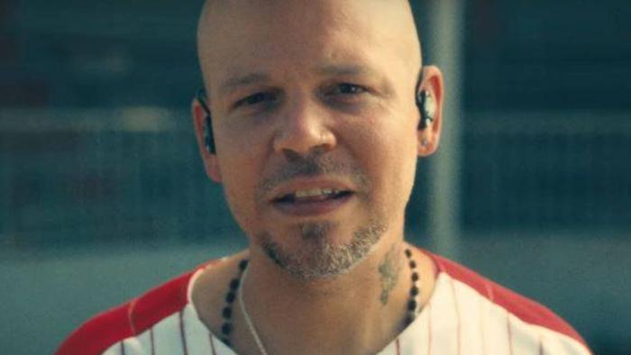 Por qué Rauw Alejandro es el hombre del momento