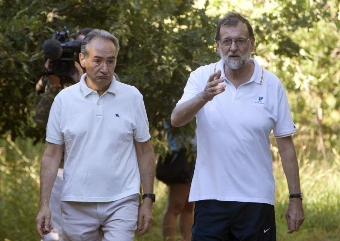 El vídeo viral de Rajoy moviendo el esqueleto un mes antes de su lumbalgia