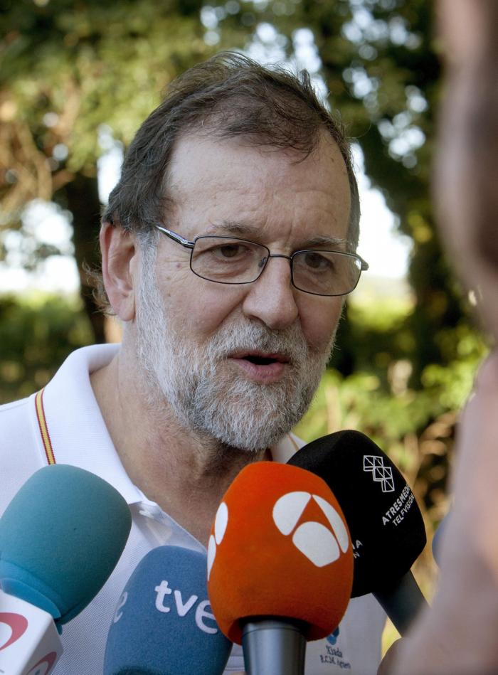 El vídeo viral de Rajoy moviendo el esqueleto un mes antes de su lumbalgia
