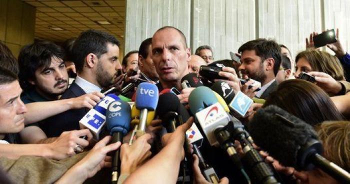 Varoufakis dice que ha habido "perfecta armonía" con Guindos en su encuentro en Madrid