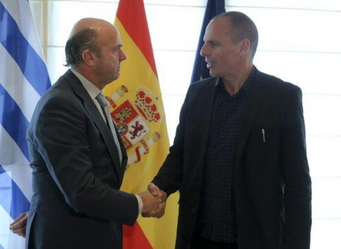 Varoufakis dice que ha habido "perfecta armonía" con Guindos en su encuentro en Madrid