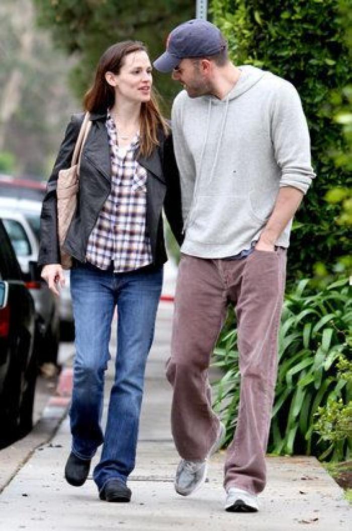 Ben Affleck y Jennifer Garner se dejan ver juntos mientras continúan los rumores de crisis