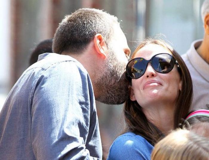 Ben Affleck y Jennifer Garner se dejan ver juntos mientras continúan los rumores de crisis