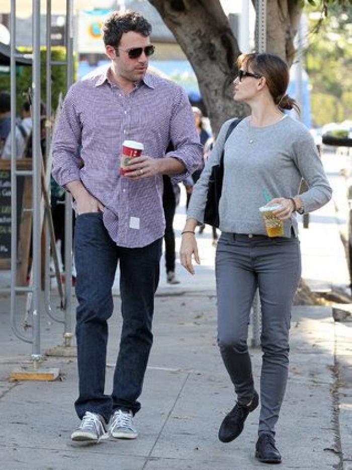 Ben Affleck y Jennifer Garner se dejan ver juntos mientras continúan los rumores de crisis