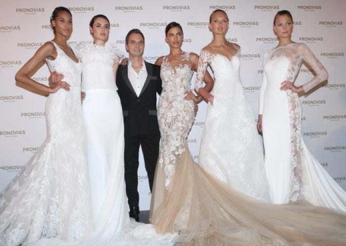 Desfile de Pronovias 2015: Irina Shayk acapara todas las miradas