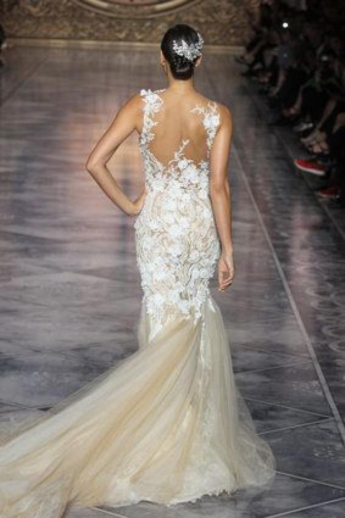 Desfile de Pronovias 2015: Irina Shayk acapara todas las miradas