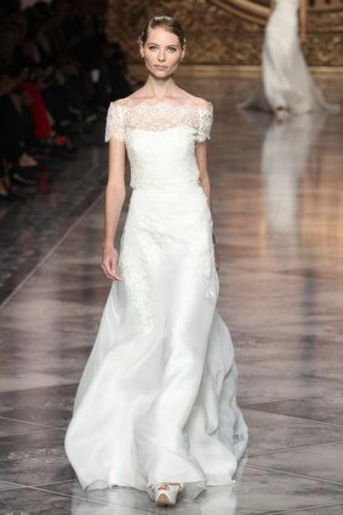 Desfile de Pronovias 2015: Irina Shayk acapara todas las miradas