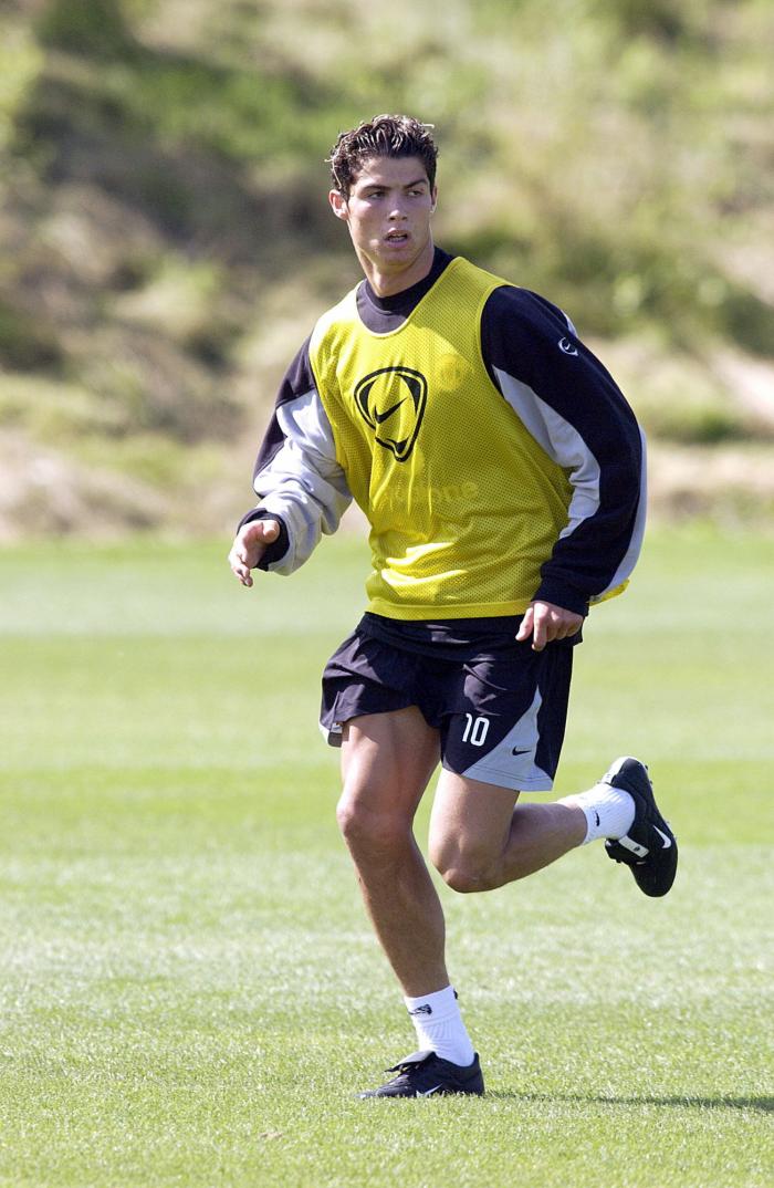 Cristiano Ronaldo se salta las restricciones para celebrar el cumpleaños de su novia