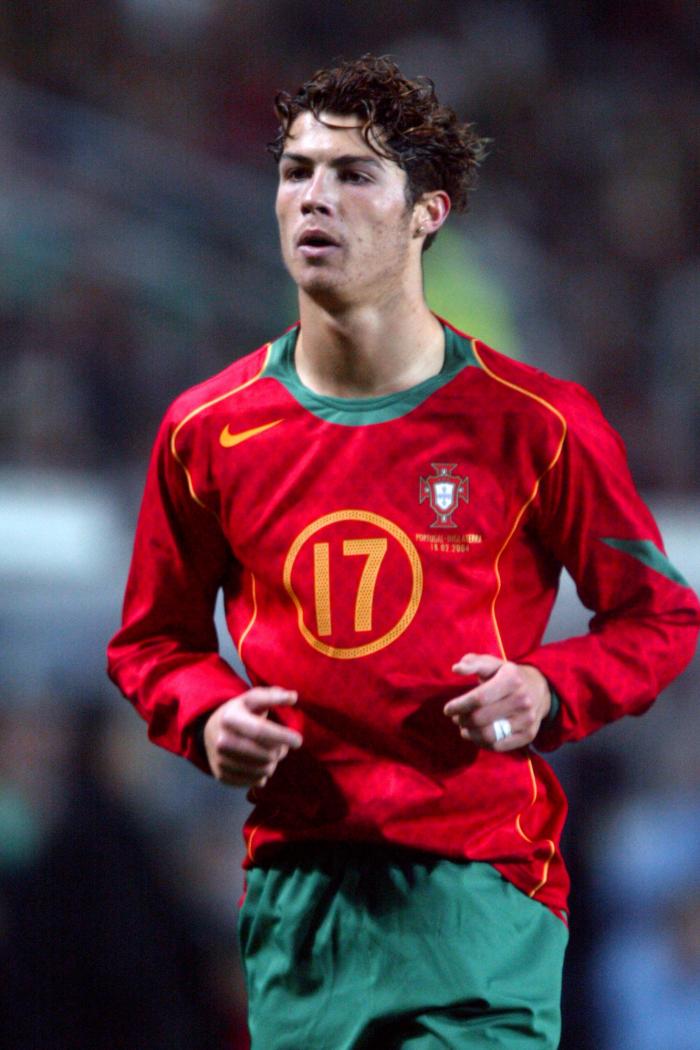 Cristiano Ronaldo se salta las restricciones para celebrar el cumpleaños de su novia