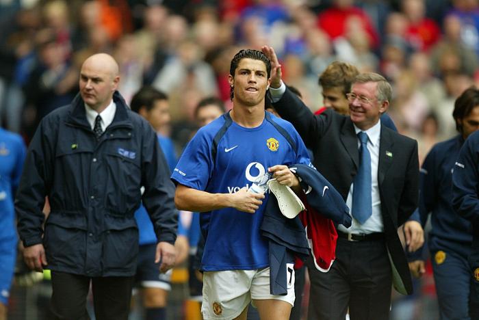 Cristiano Ronaldo se salta las restricciones para celebrar el cumpleaños de su novia