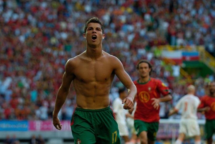 Cristiano Ronaldo se salta las restricciones para celebrar el cumpleaños de su novia