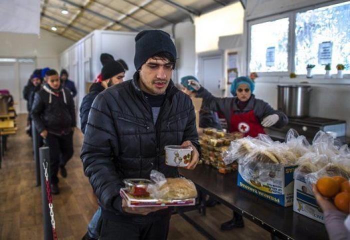 El crudo invierno se ceba con los miles de refugiados atrapados en el este de Europa