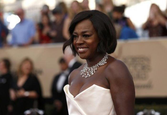 Los 11+1 mejor vestidos de la alfombra roja de los Premios SAG 2017