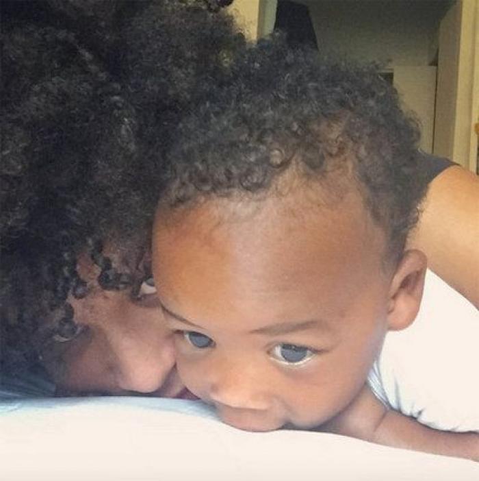 El famoso 'selfie' de Dubai le puede salir caro a la protagonista