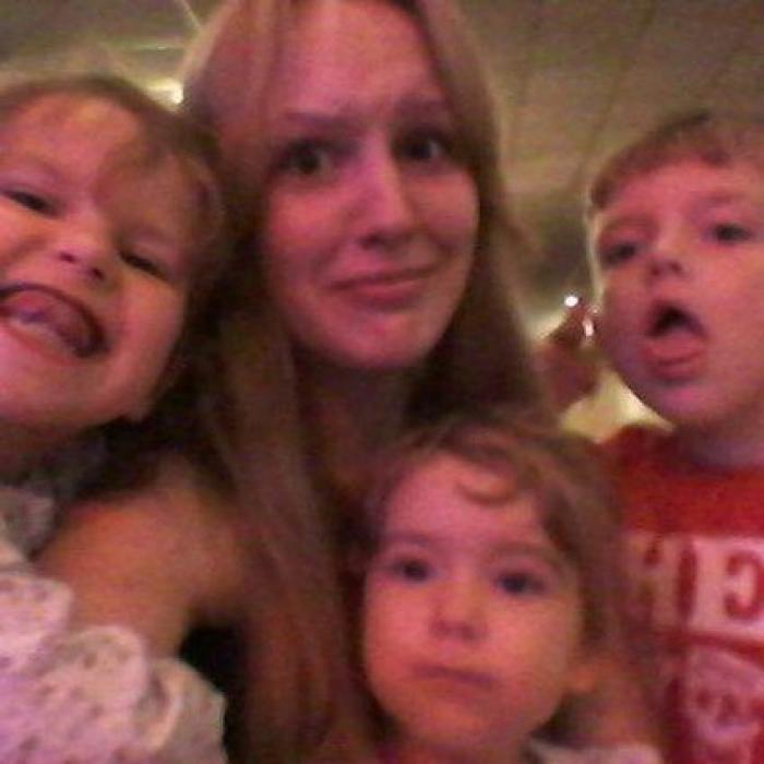 El famoso 'selfie' de Dubai le puede salir caro a la protagonista