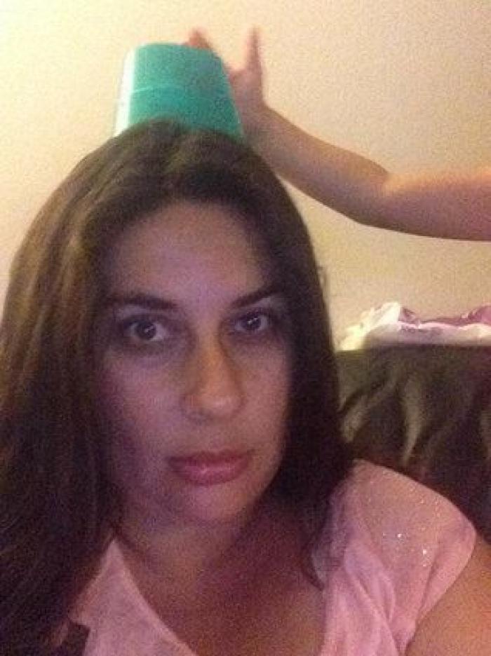 El famoso 'selfie' de Dubai le puede salir caro a la protagonista