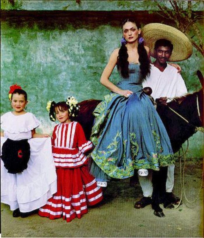 Barbie homenajea a Frida Kahlo (y otras mujeres icónicas) por el 8 de marzo