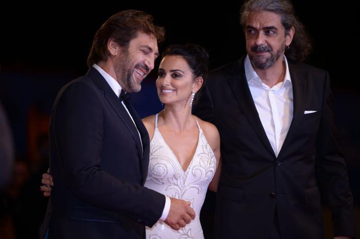 Penélope Cruz y Javier Bardem deslumbran en Venecia con 'Loving Pablo'