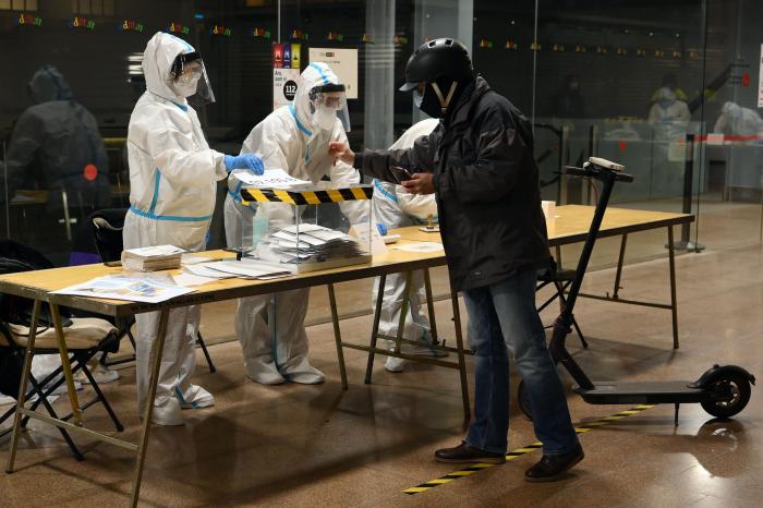 El juego de PSC y ERC para cerrar apoyos en la investidura marca la resaca electoral