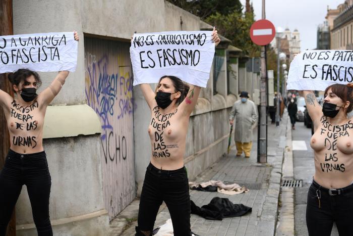 Los diputados de ERC, CUP y Junts abandonan el pleno en el turno de Vox