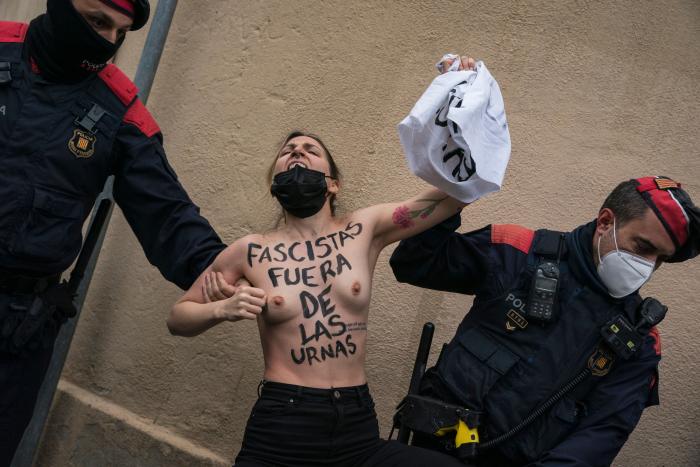 Los diputados de ERC, CUP y Junts abandonan el pleno en el turno de Vox