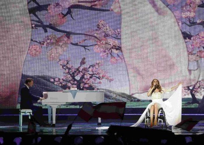 La BBC se luce subtitulando el 'EEEieEEoo' de Edurne