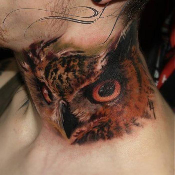 Revienta Twitter con la conversación de su hermana explicando el tatuaje que quiere hacerse