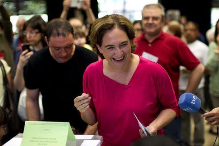 Ada Colau gana en Barcelona: "Es la victoria de David contra Goliat"