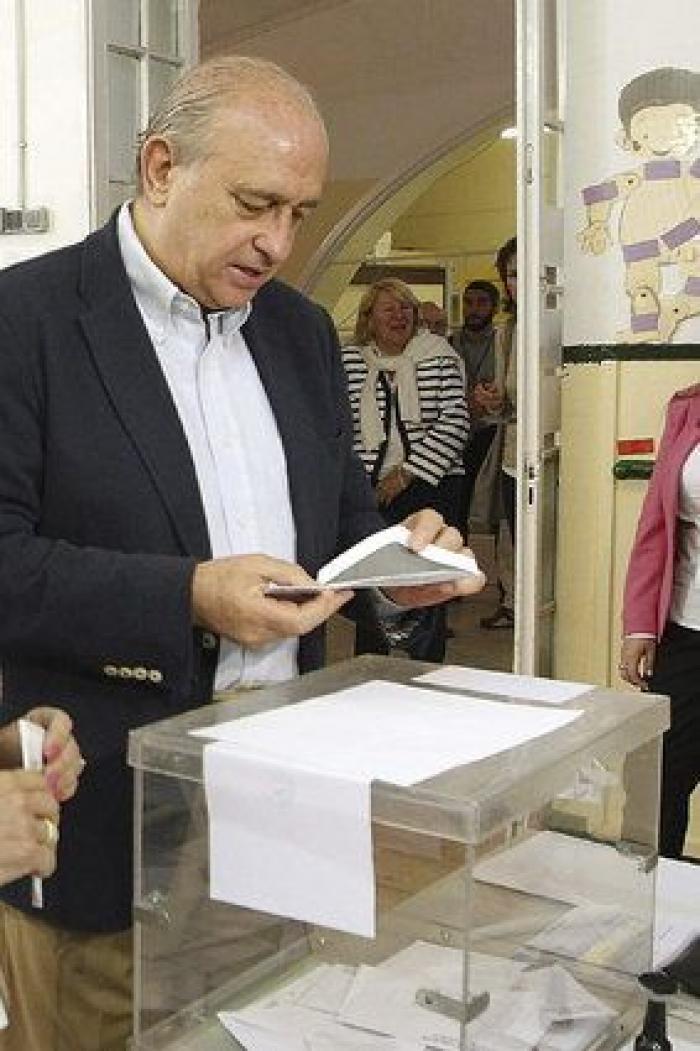 Ada Colau gana en Barcelona: "Es la victoria de David contra Goliat"