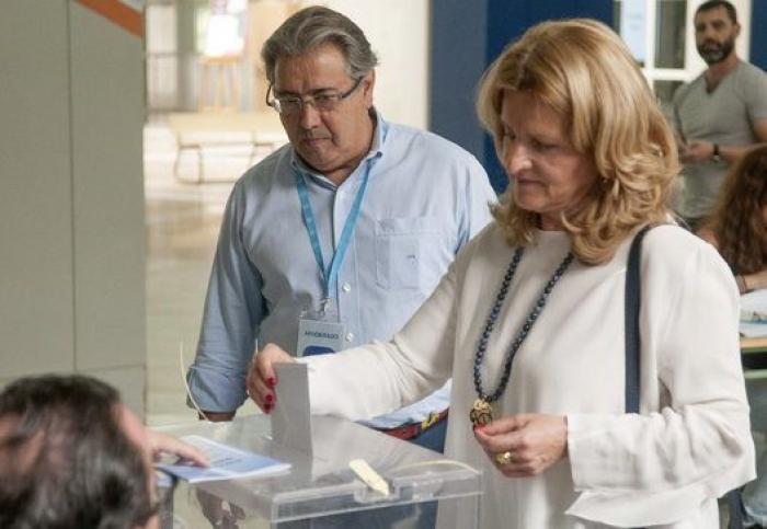 Ada Colau gana en Barcelona: "Es la victoria de David contra Goliat"