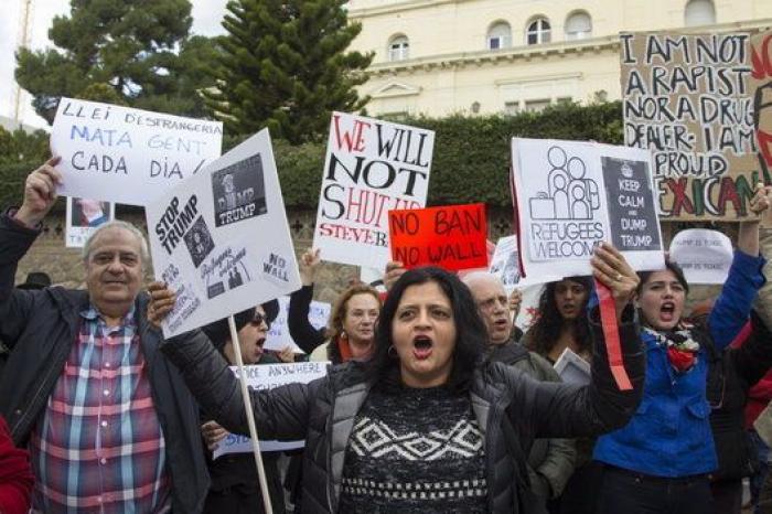 Trump responde a la polémica: "Desvelé información a Rusia porque tengo derecho a ello"