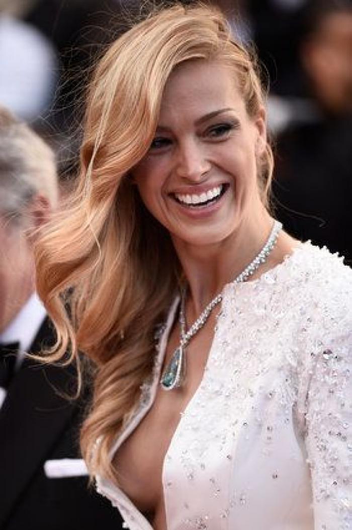 ¿Sexys o excesivos? Los locos escotes de Cannes 2015