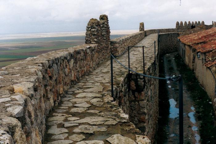 La portada de una revista de 1973 que comparten cientos de personas: dicen que lo explica todo de España