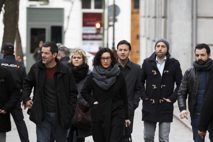 El juez deja en libertad a Rovira y Pascal