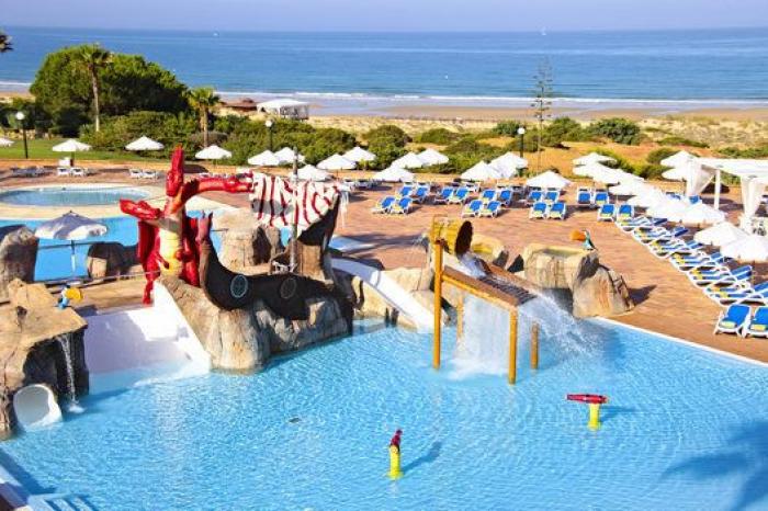 Doce hoteles que no te puedes perder si viajas con niños