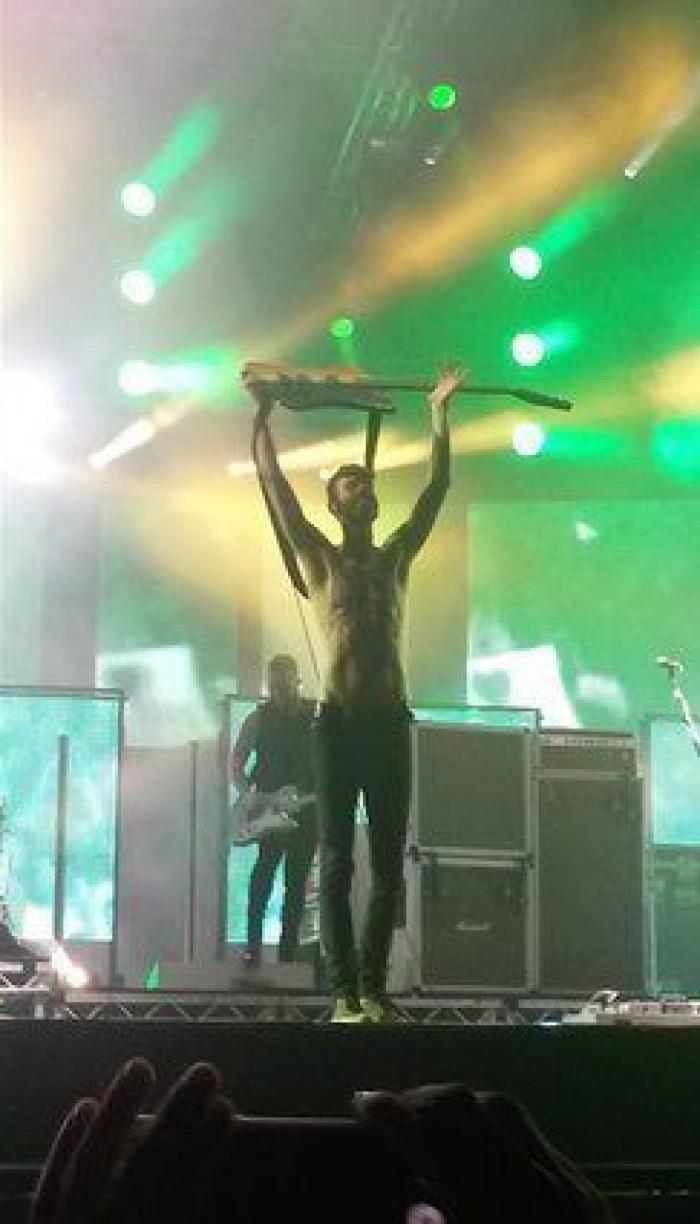 Placebo desafía a Marruecos por los derechos de los gays en un concierto