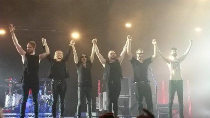 Placebo desafía a Marruecos por los derechos de los gays en un concierto