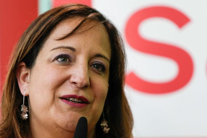 "El PP va a acatar la visión energética de la UE porque si no se evidencia lo aislado que está"