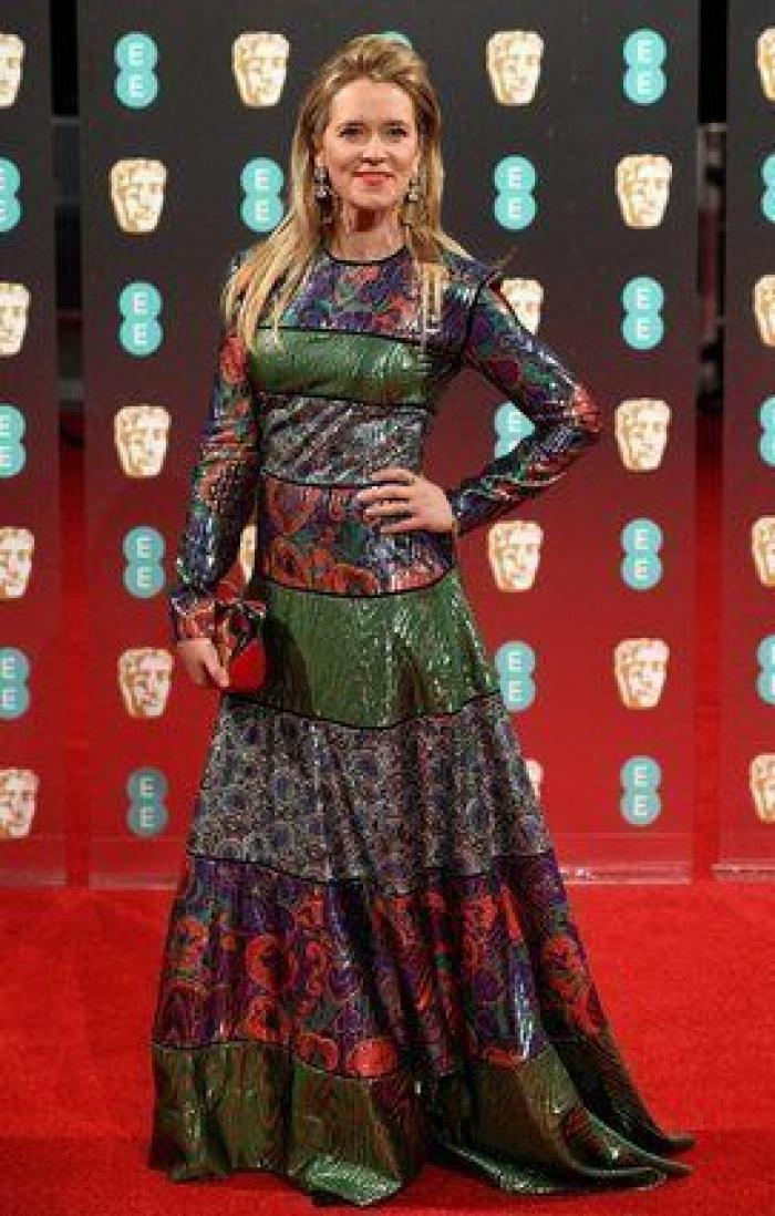 Todos los vestidos de la alfombra roja de los Bafta 2017