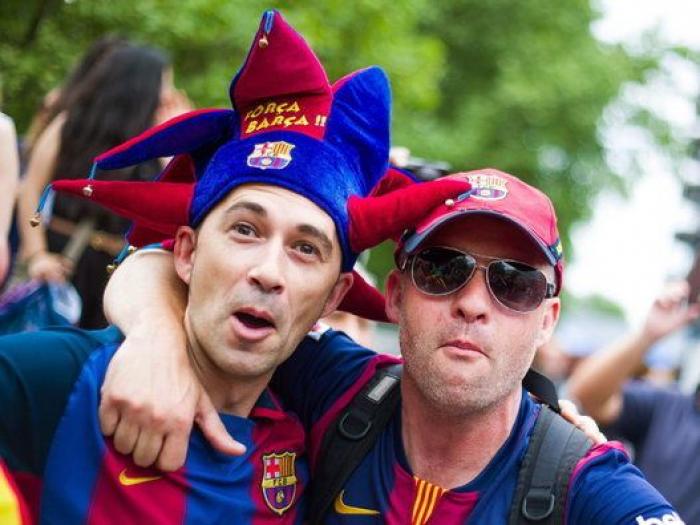 Las aficiones de Barça y Juve toman Berlín en un ambiente de hermandad