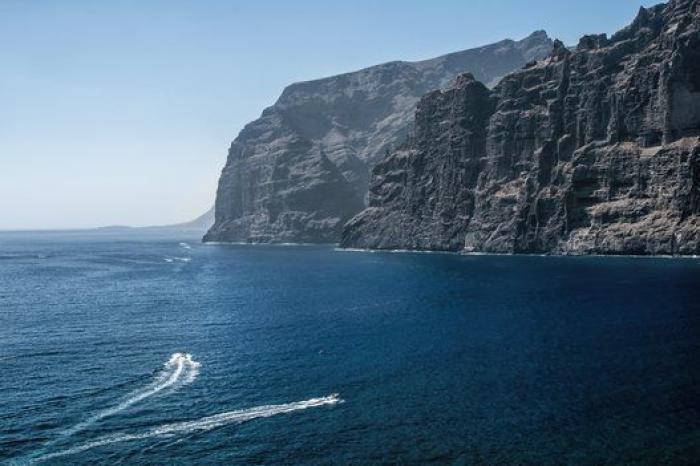 Diez grandes acantilados: paredes verticales para sentir el vacío (FOTOS)