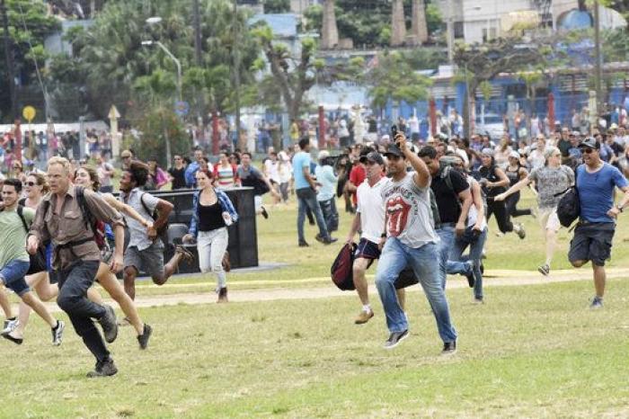 Taburete se dirige a los "tontos de Twitter" y se lía buena