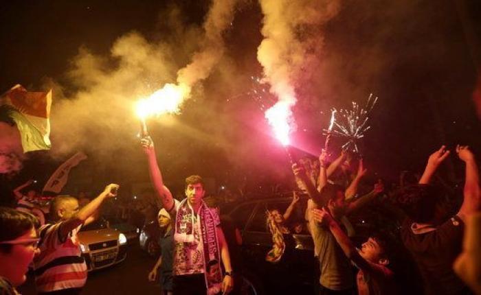 Elecciones en Turquía: los islamistas de Erdogan pierden la mayoría absoluta (VÍDEO, FOTOS)