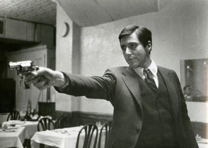 Un chico convierte su currículum en una pieza de Lego